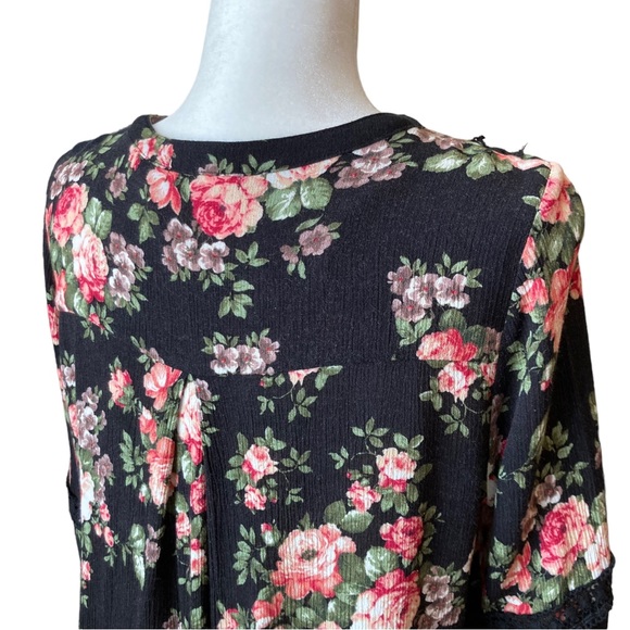 Altar'd State Women's long sleeve black floral boho blouse, Sz L - Picture 13 of 17